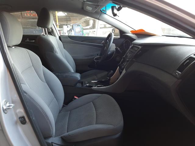 Photo 4 VIN: 5NPEB4AC9DH783974 - HYUNDAI SONATA GLS 