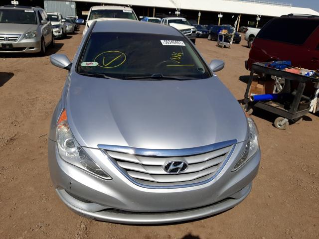 Photo 8 VIN: 5NPEB4AC9DH796188 - HYUNDAI SONATA GLS 