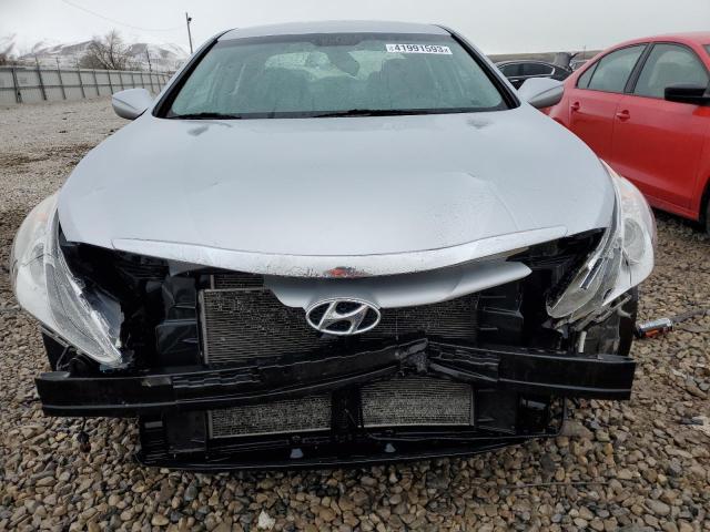 Photo 4 VIN: 5NPEB4AC9DH803415 - HYUNDAI SONATA 