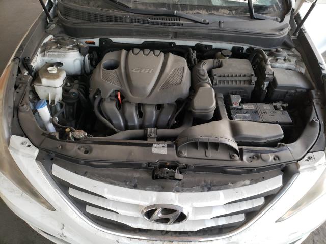 Photo 6 VIN: 5NPEB4AC9EH813587 - HYUNDAI SONATA GLS 