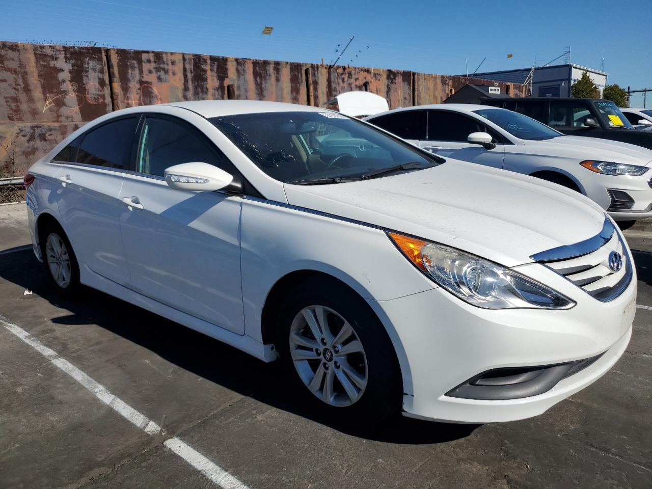 Photo 3 VIN: 5NPEB4AC9EH813881 - HYUNDAI SONATA 