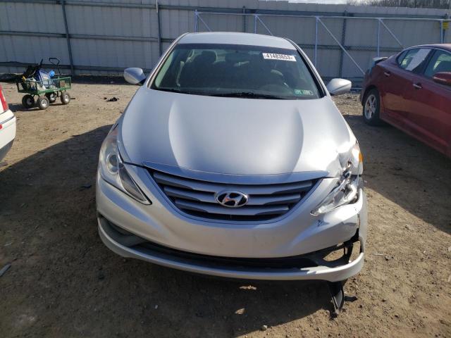 Photo 4 VIN: 5NPEB4AC9EH814142 - HYUNDAI SONATA GLS 