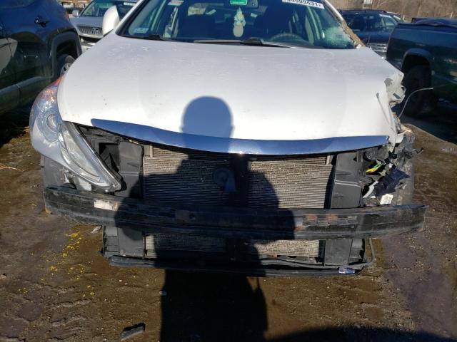 Photo 6 VIN: 5NPEB4AC9EH814853 - HYUNDAI SONATA GLS 