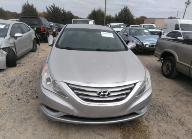 Photo 5 VIN: 5NPEB4AC9EH820006 - HYUNDAI SONATA 