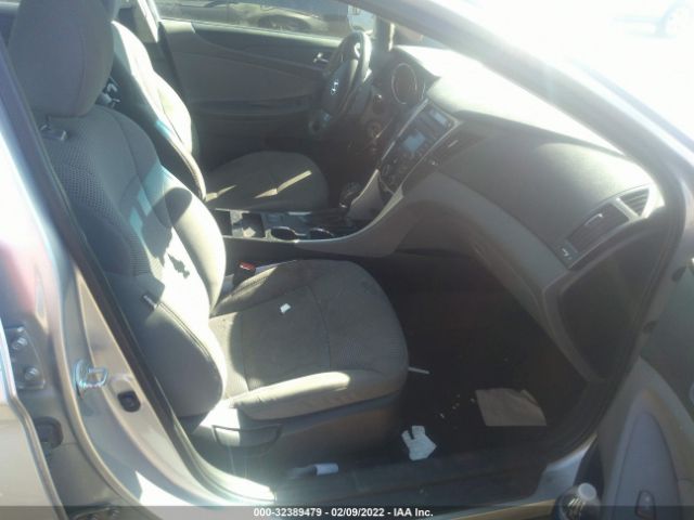 Photo 4 VIN: 5NPEB4AC9EH825254 - HYUNDAI SONATA 