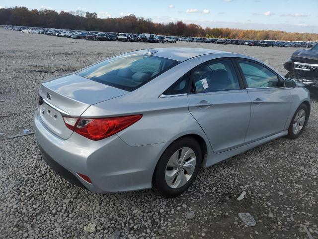 Photo 2 VIN: 5NPEB4AC9EH835038 - HYUNDAI SONATA GLS 