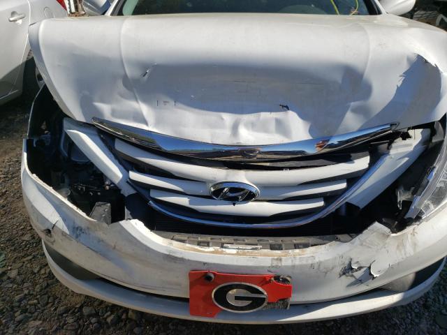 Photo 8 VIN: 5NPEB4AC9EH838165 - HYUNDAI SONATA GLS 