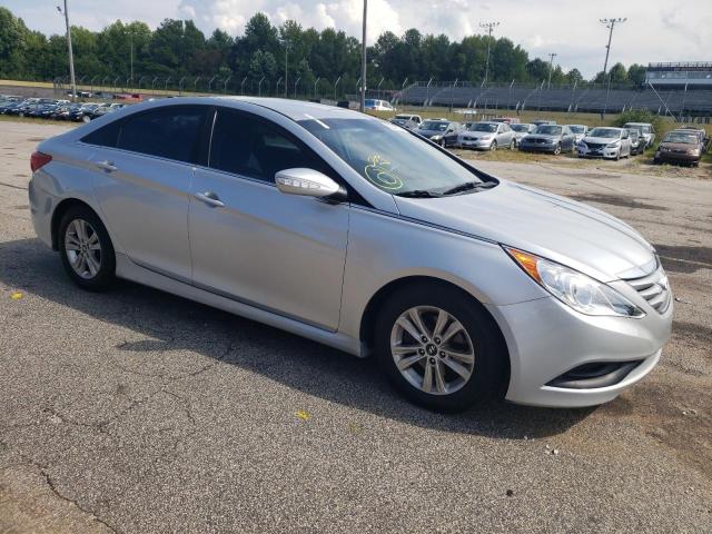 Photo 3 VIN: 5NPEB4AC9EH855001 - HYUNDAI SONATA GLS 