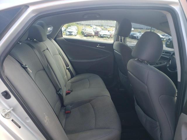 Photo 9 VIN: 5NPEB4AC9EH855001 - HYUNDAI SONATA GLS 