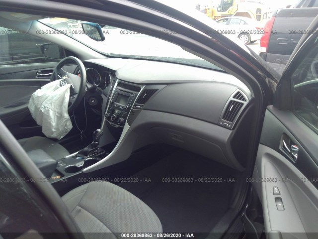 Photo 4 VIN: 5NPEB4AC9EH868637 - HYUNDAI SONATA 