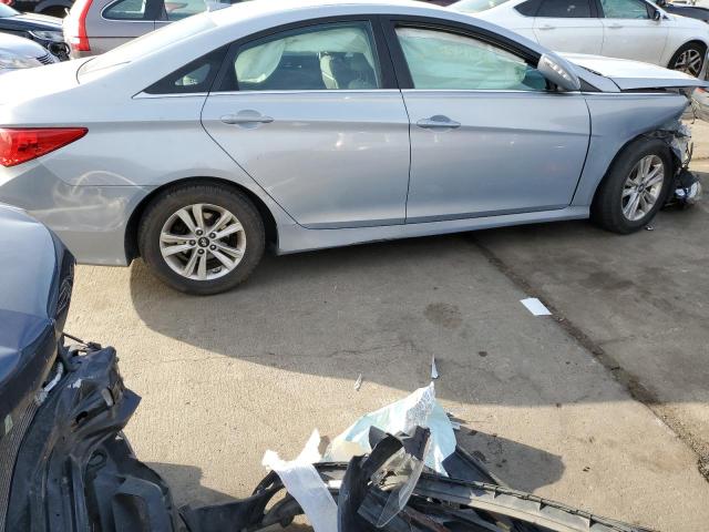 Photo 3 VIN: 5NPEB4AC9EH878584 - HYUNDAI SONATA GLS 