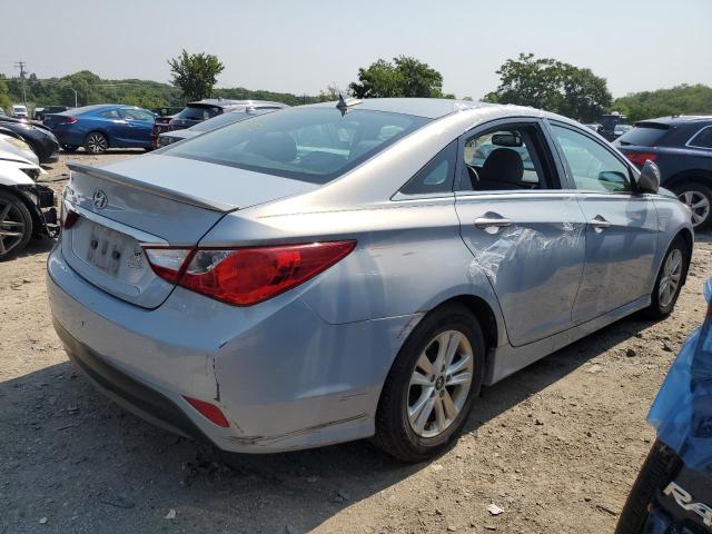 Photo 2 VIN: 5NPEB4AC9EH881260 - HYUNDAI SONATA GLS 