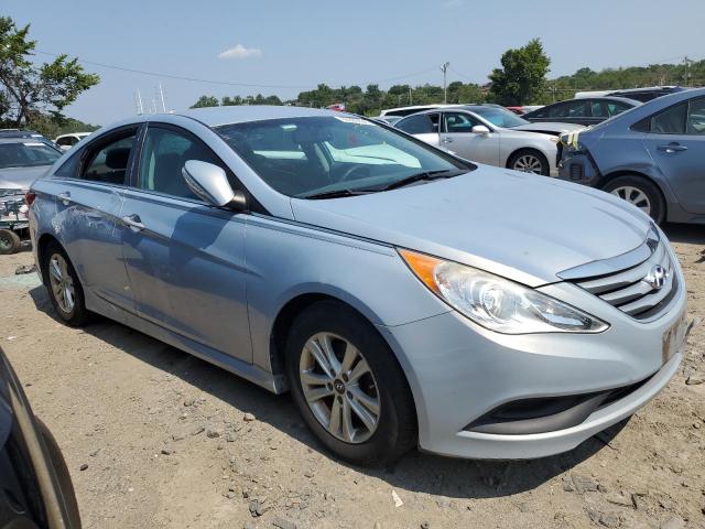 Photo 3 VIN: 5NPEB4AC9EH881260 - HYUNDAI SONATA GLS 