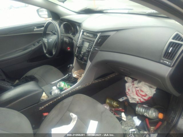 Photo 4 VIN: 5NPEB4AC9EH882232 - HYUNDAI SONATA 