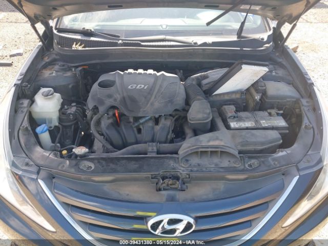 Photo 9 VIN: 5NPEB4AC9EH889441 - HYUNDAI SONATA 