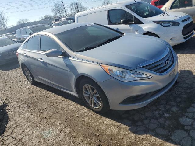 Photo 3 VIN: 5NPEB4AC9EH898222 - HYUNDAI SONATA GLS 