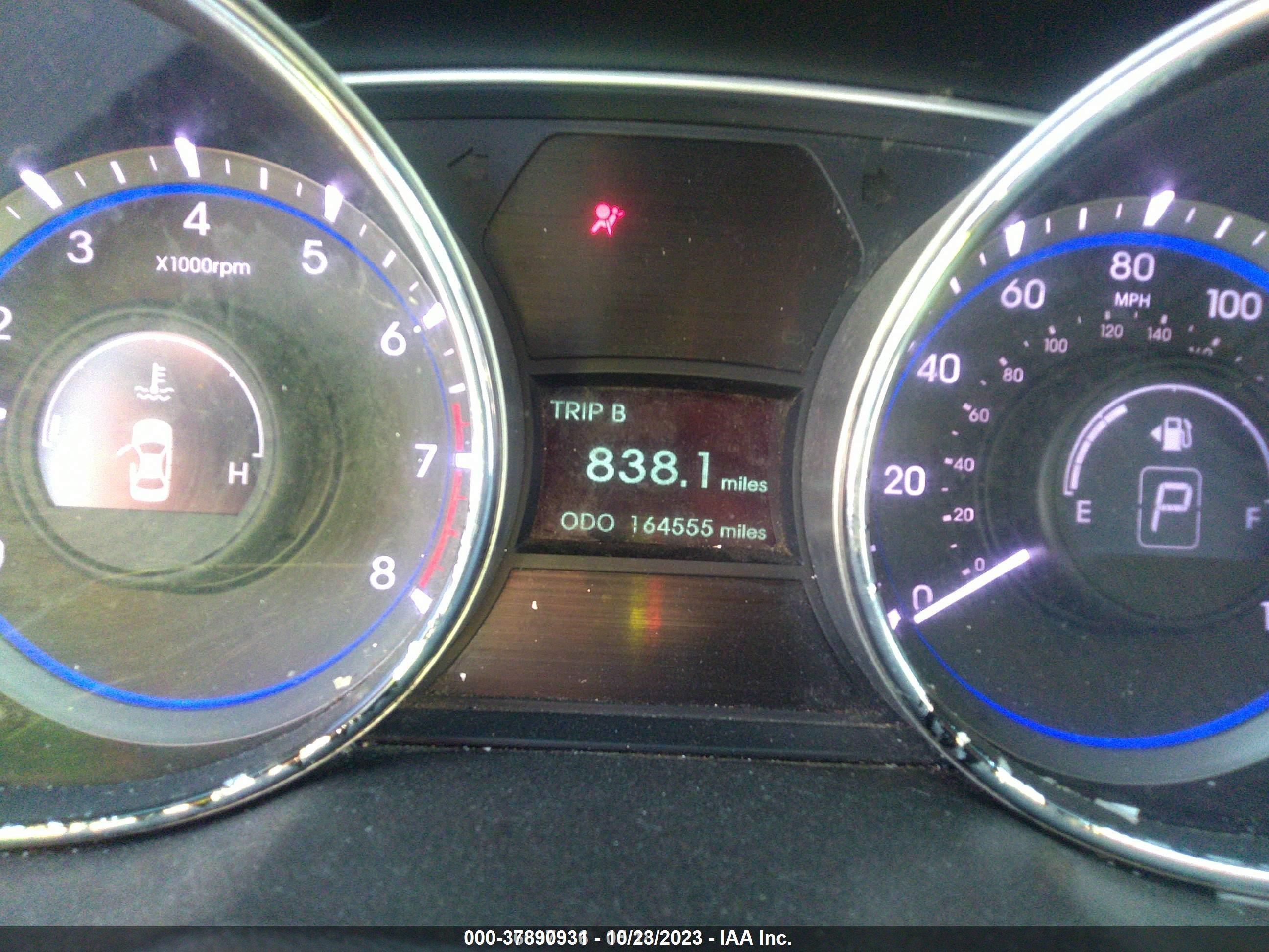 Photo 6 VIN: 5NPEB4AC9EH898530 - HYUNDAI SONATA 