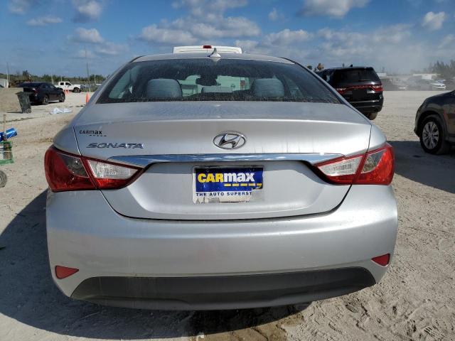 Photo 5 VIN: 5NPEB4AC9EH899564 - HYUNDAI SONATA GLS 