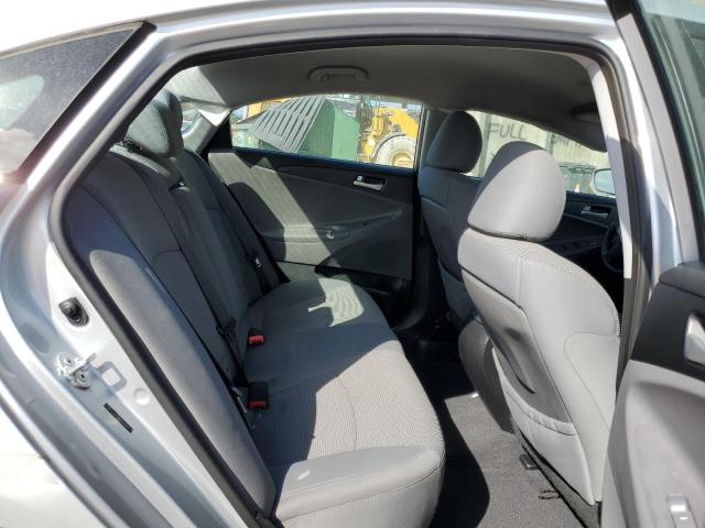 Photo 9 VIN: 5NPEB4AC9EH899564 - HYUNDAI SONATA GLS 