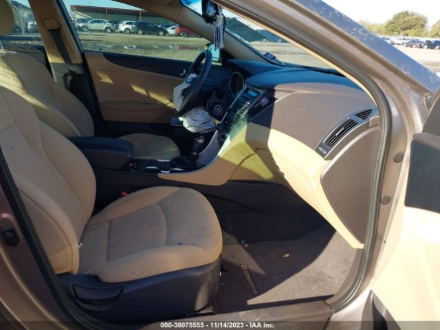 Photo 4 VIN: 5NPEB4AC9EH903385 - HYUNDAI SONATA 