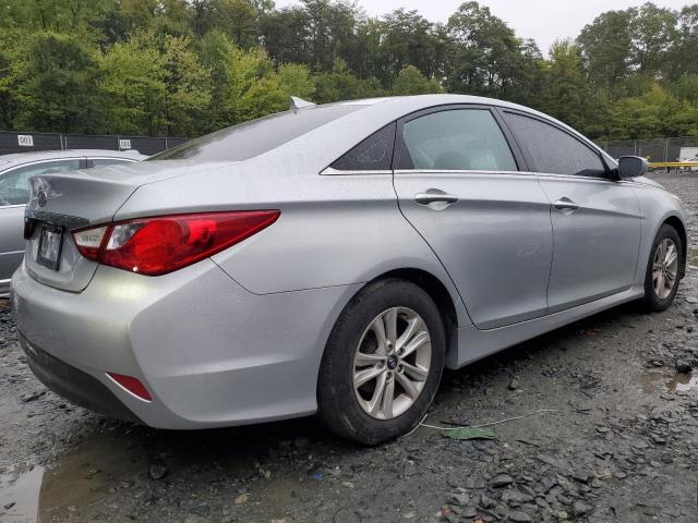 Photo 2 VIN: 5NPEB4AC9EH906223 - HYUNDAI SONATA GLS 