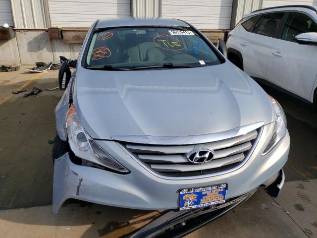 Photo 4 VIN: 5NPEB4AC9EH921613 - HYUNDAI SONATA GLS 