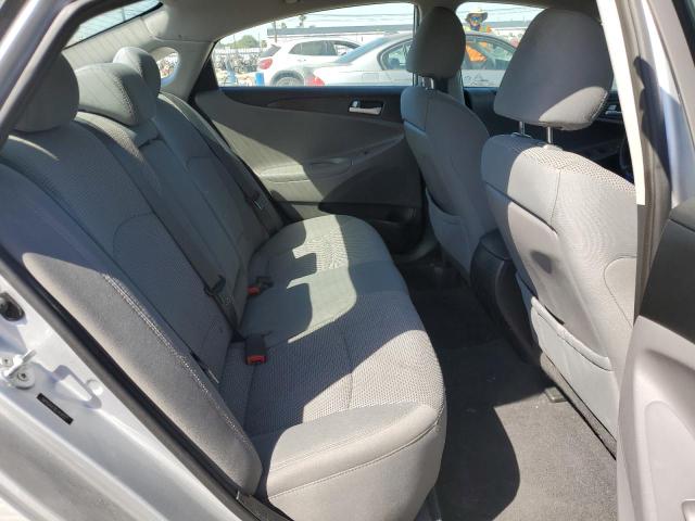 Photo 9 VIN: 5NPEB4AC9EH930327 - HYUNDAI SONATA GLS 