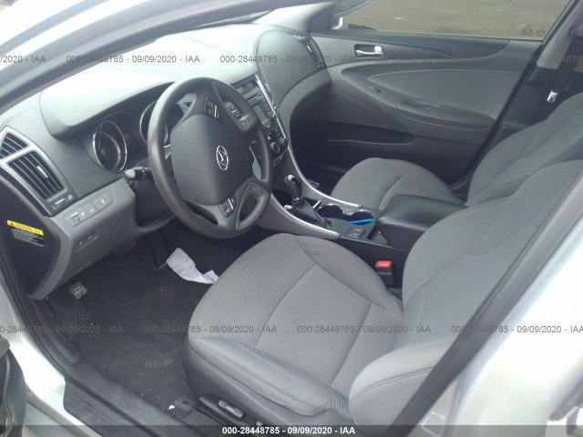 Photo 4 VIN: 5NPEB4AC9EH934412 - HYUNDAI SONATA 