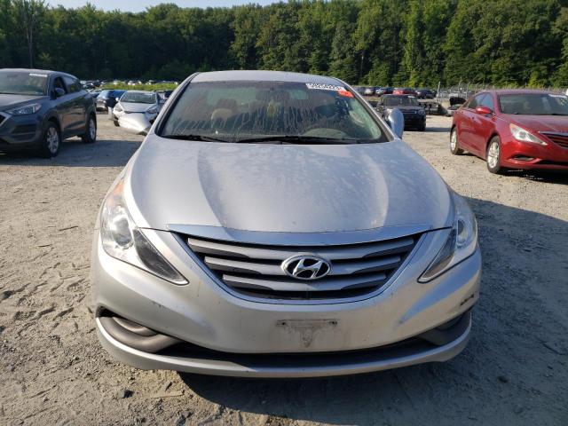 Photo 4 VIN: 5NPEB4AC9EH940503 - HYUNDAI SONATA GLS 