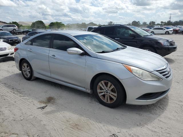 Photo 3 VIN: 5NPEB4AC9EH943496 - HYUNDAI SONATA 