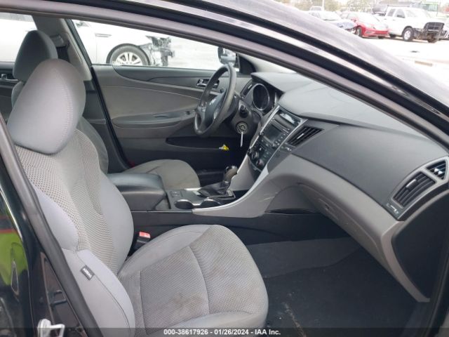 Photo 4 VIN: 5NPEB4AC9EH946673 - HYUNDAI SONATA 