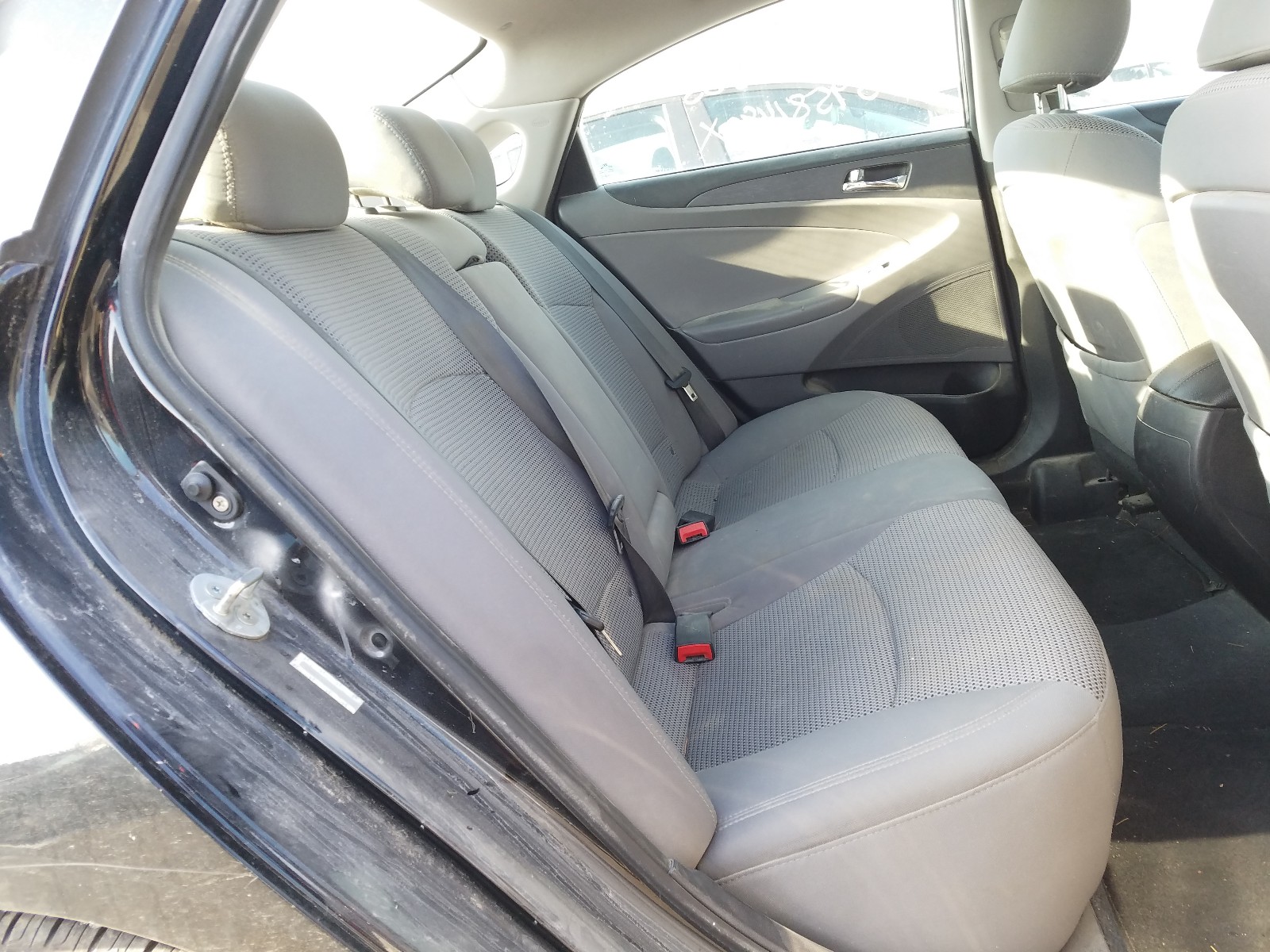 Photo 5 VIN: 5NPEB4ACXBH015529 - HYUNDAI SONATA GLS 