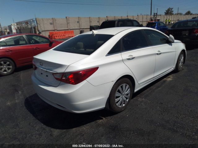 Photo 3 VIN: 5NPEB4ACXBH024831 - HYUNDAI SONATA 