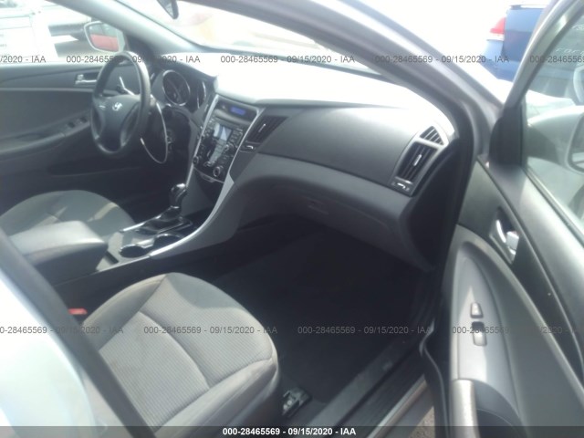 Photo 4 VIN: 5NPEB4ACXBH024859 - HYUNDAI SONATA 