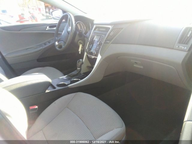 Photo 4 VIN: 5NPEB4ACXBH028748 - HYUNDAI SONATA 