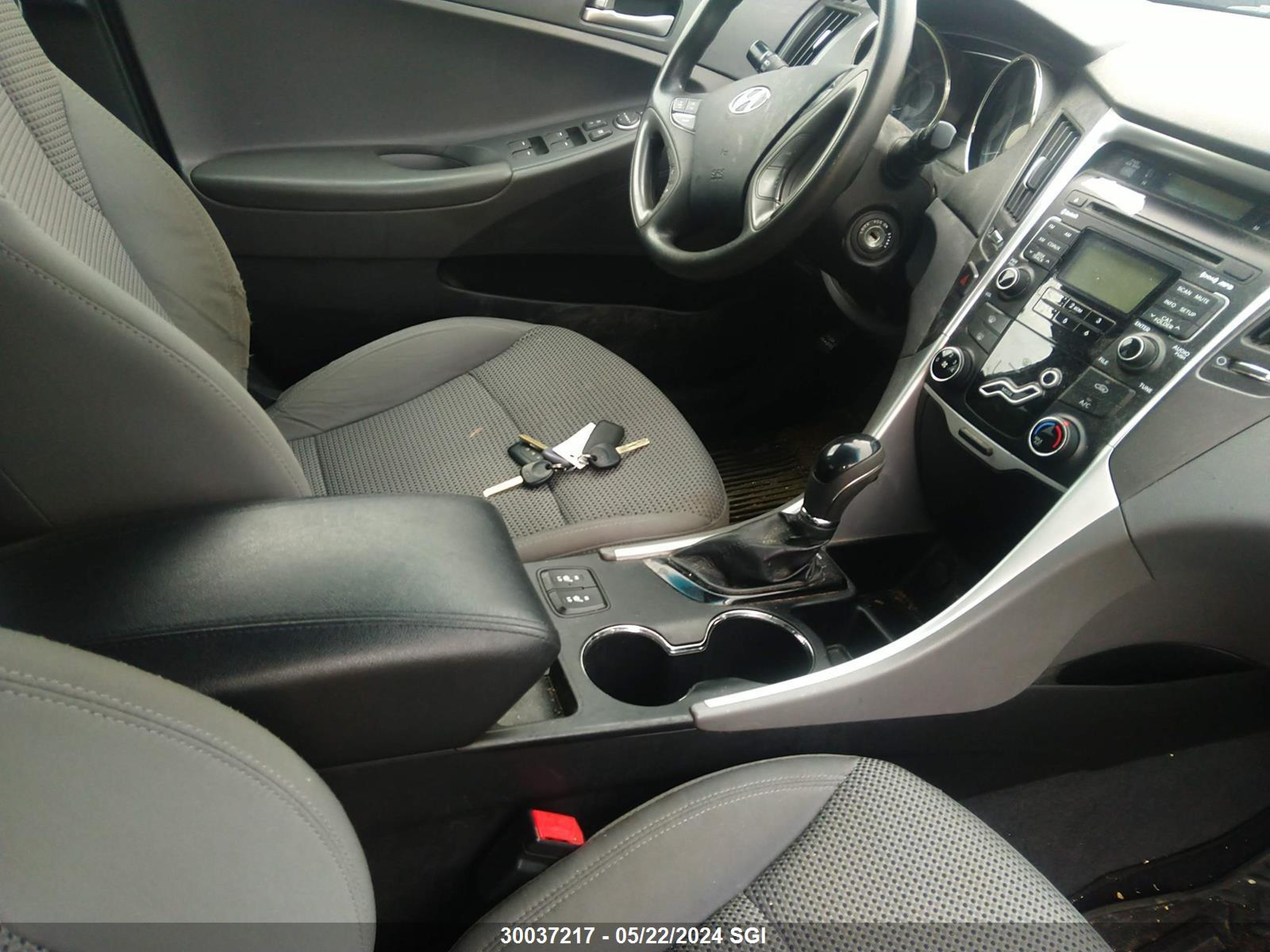 Photo 4 VIN: 5NPEB4ACXBH052368 - HYUNDAI SONATA 