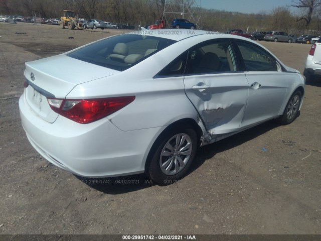 Photo 3 VIN: 5NPEB4ACXBH093521 - HYUNDAI SONATA 