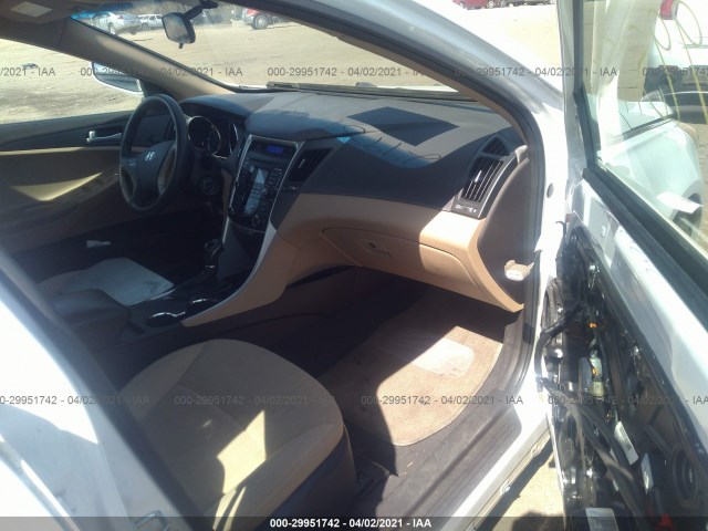 Photo 4 VIN: 5NPEB4ACXBH093521 - HYUNDAI SONATA 