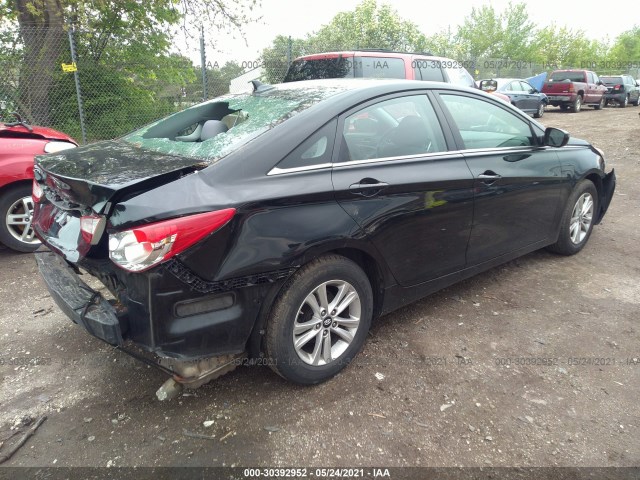 Photo 3 VIN: 5NPEB4ACXBH142880 - HYUNDAI SONATA 