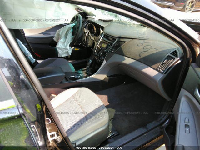 Photo 4 VIN: 5NPEB4ACXBH153393 - HYUNDAI SONATA 