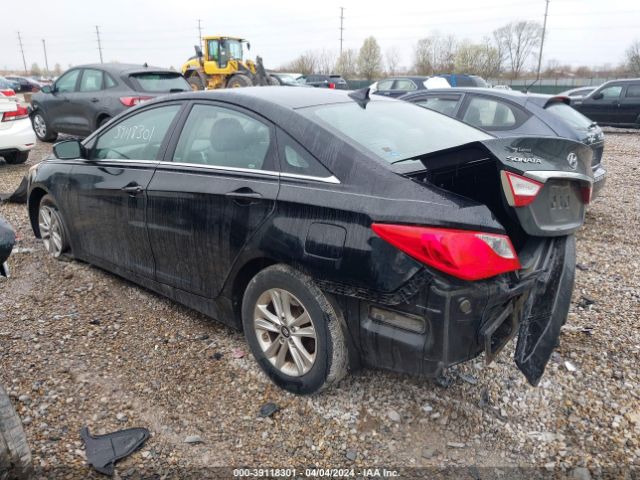 Photo 2 VIN: 5NPEB4ACXBH202303 - HYUNDAI SONATA 