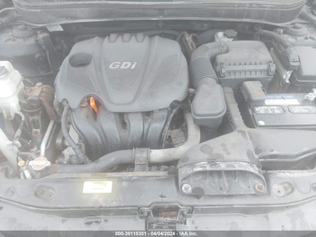 Photo 9 VIN: 5NPEB4ACXBH202303 - HYUNDAI SONATA 