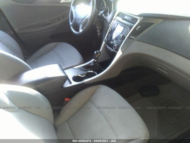 Photo 4 VIN: 5NPEB4ACXBH210546 - HYUNDAI SONATA 