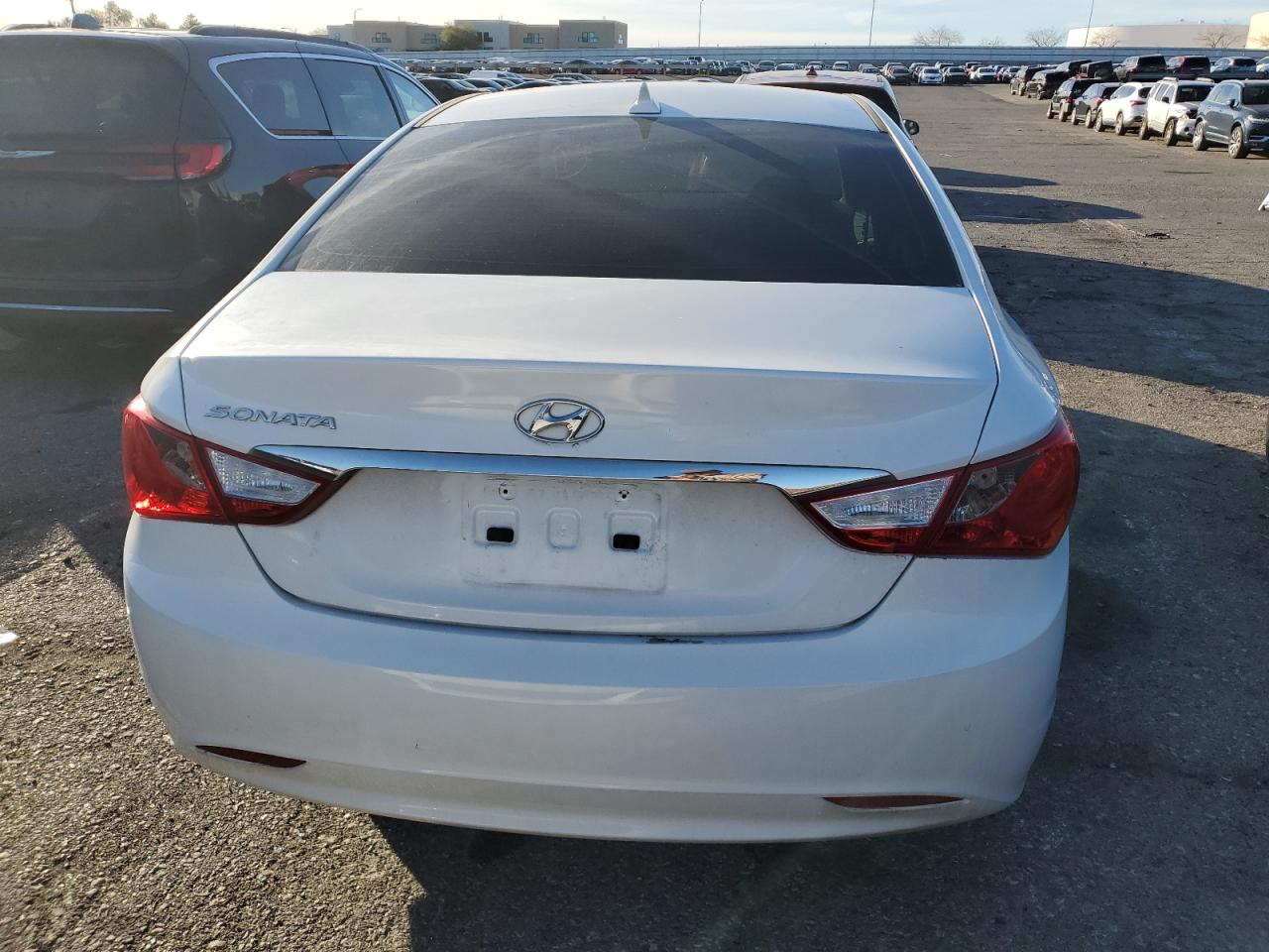 Photo 5 VIN: 5NPEB4ACXBH217965 - HYUNDAI SONATA 