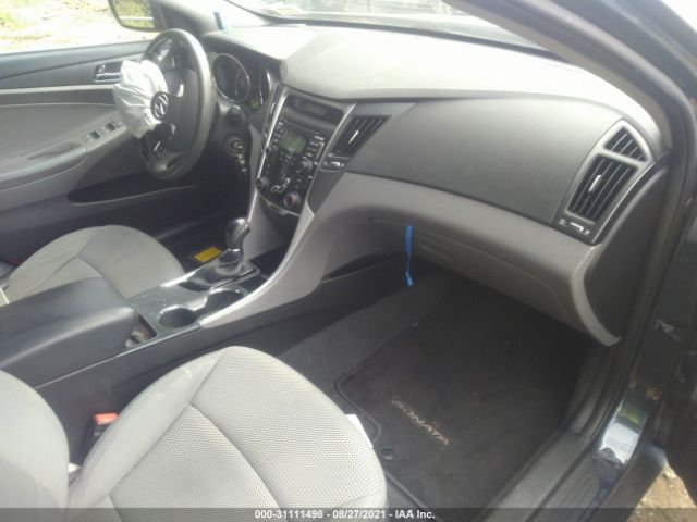 Photo 4 VIN: 5NPEB4ACXBH245443 - HYUNDAI SONATA 