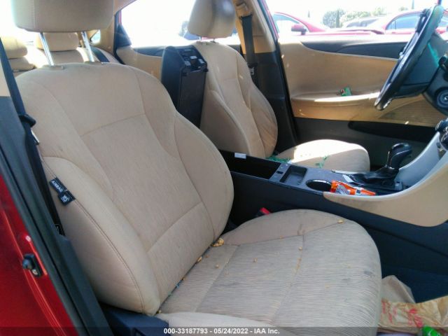 Photo 4 VIN: 5NPEB4ACXBH247046 - HYUNDAI SONATA 