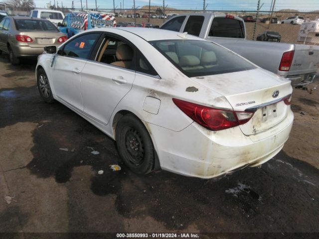 Photo 2 VIN: 5NPEB4ACXBH252120 - HYUNDAI SONATA 