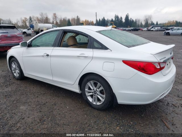 Photo 2 VIN: 5NPEB4ACXBH252134 - HYUNDAI SONATA 