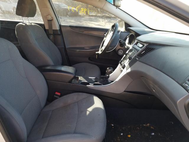 Photo 4 VIN: 5NPEB4ACXBH292455 - HYUNDAI SONATA GLS 