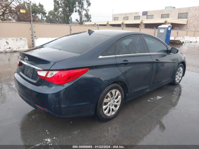 Photo 3 VIN: 5NPEB4ACXCH309188 - HYUNDAI SONATA 